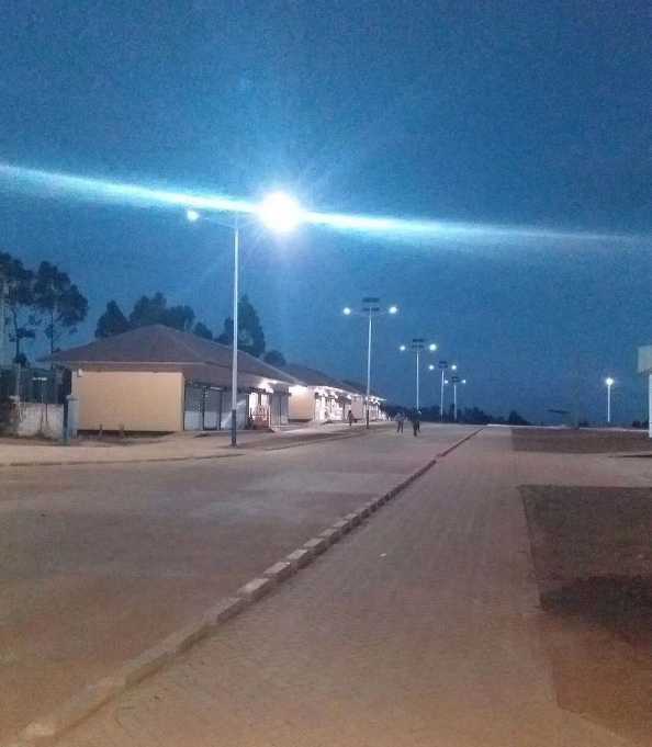 汉滨区非洲科特迪瓦太阳能路灯工程